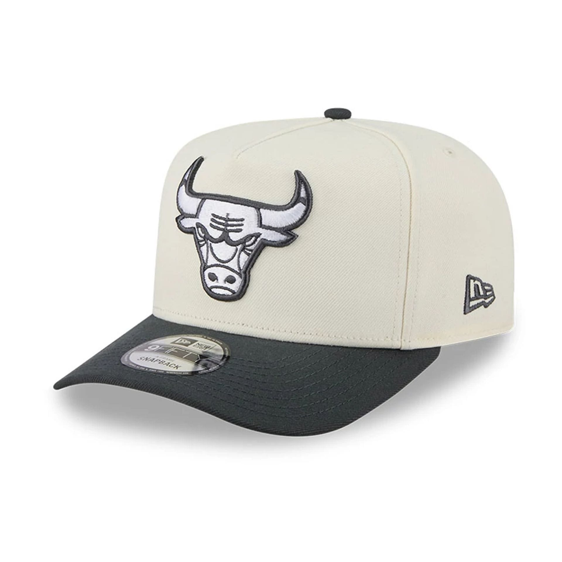 Pictured is this NBA Chrome Chicago Bulls 9FIFTY A-Frame Snapback cap in cream. 1