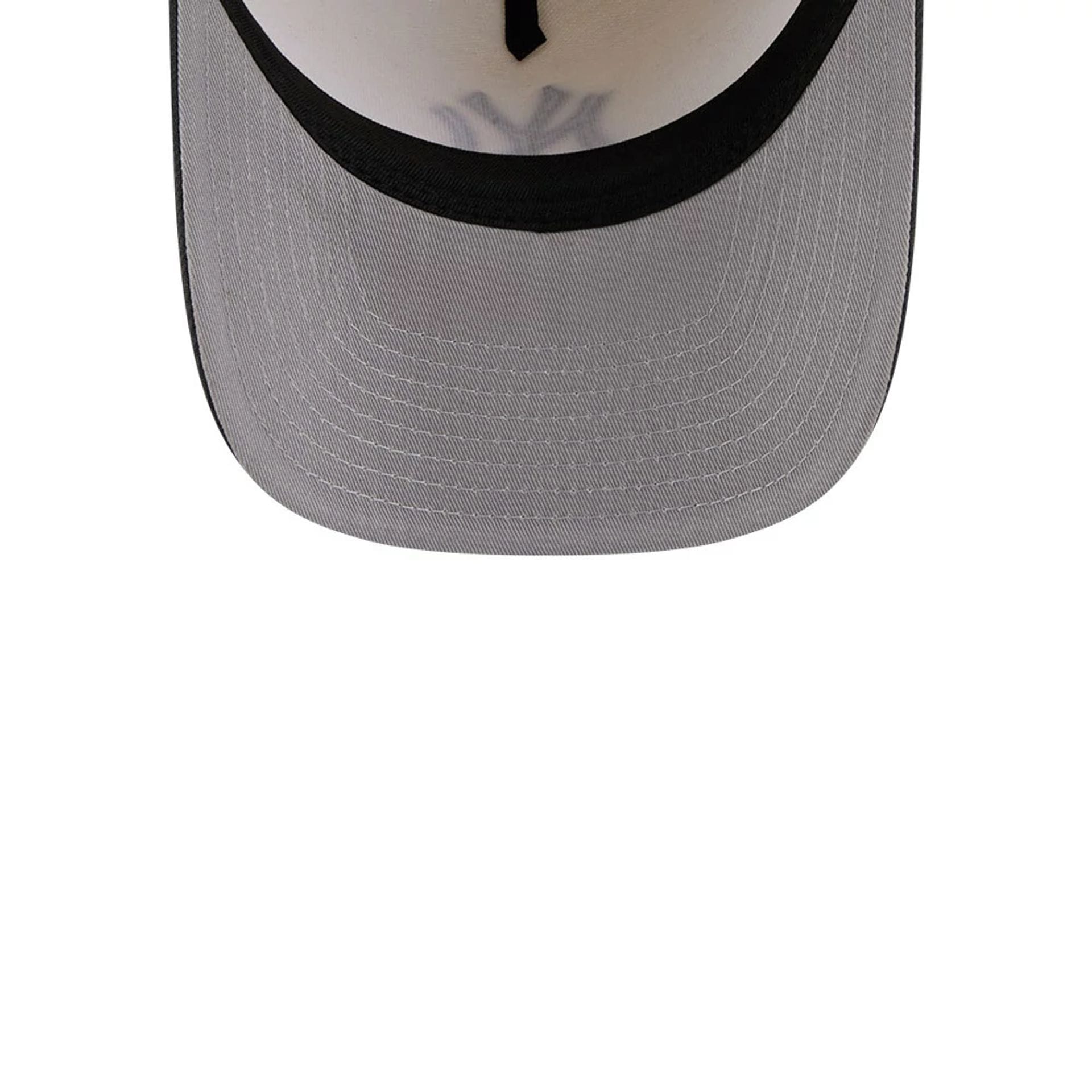 Pictured is this MLB Chrome New York Yankees 9FIFTY A-Frame Snapback cap in Cream. 2