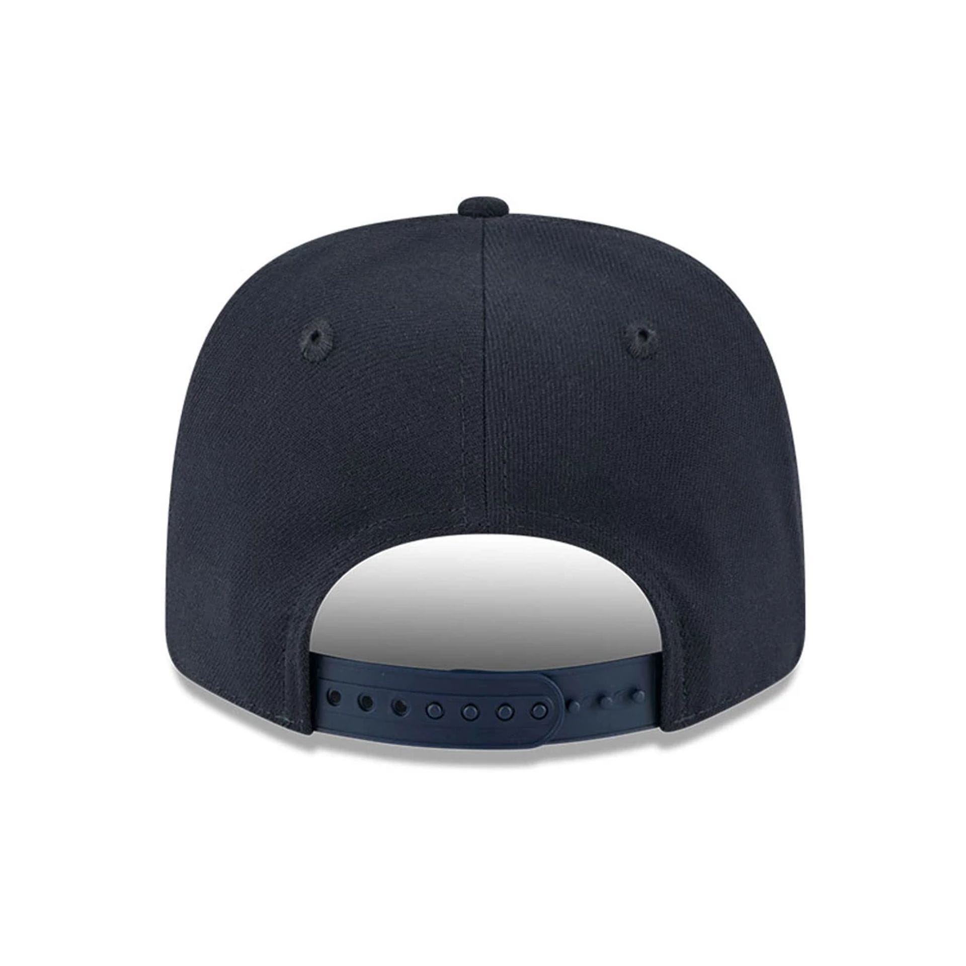 Pictured is this MLB LA Dodgers 9SEVENTY Stretch Snap cap in navy. 7