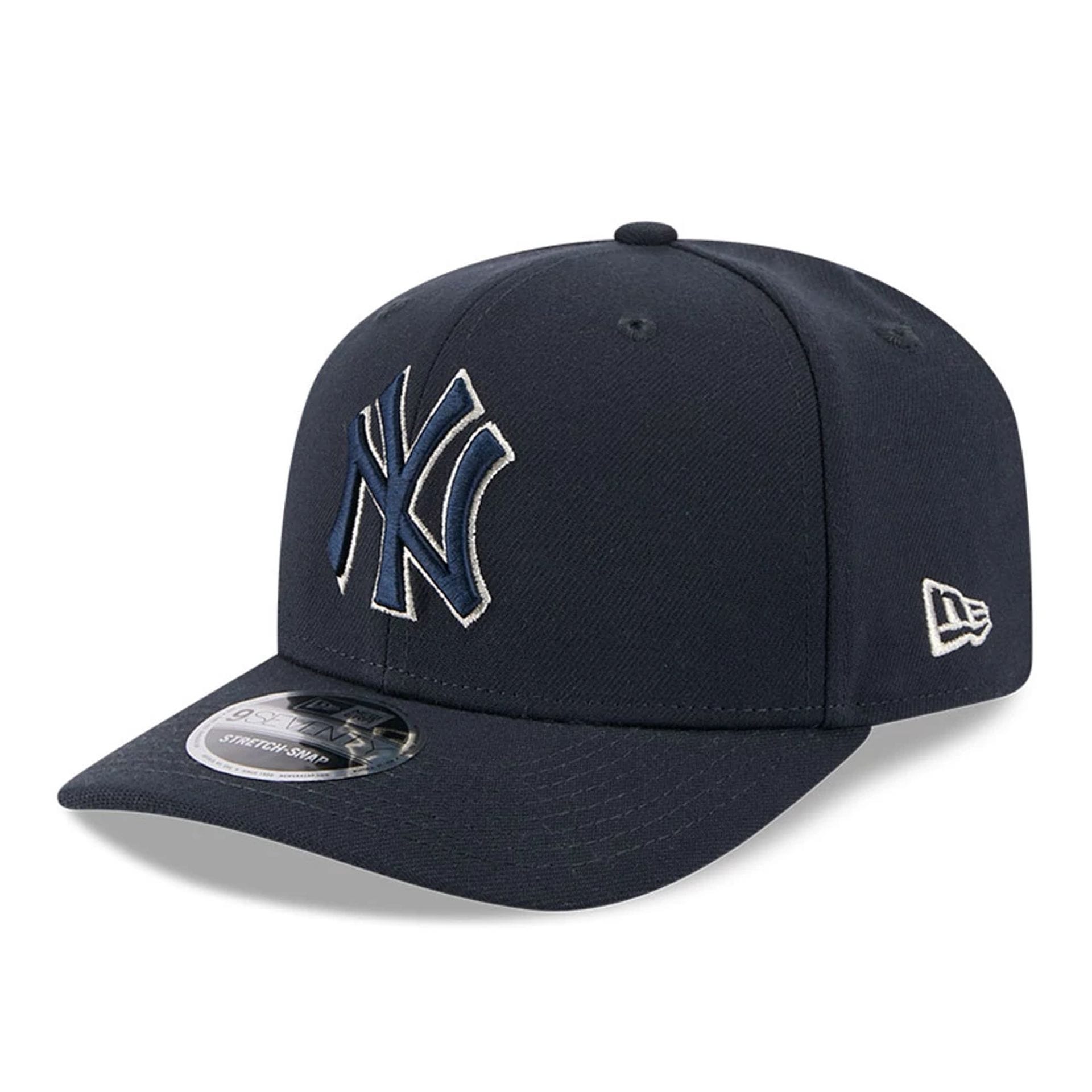 Pictured is this MLB New York Yankees 9SEVENTY Stretch Snap cap in navy. 1