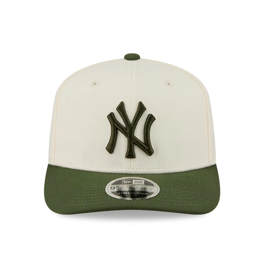 Pictured is this MLB Rifle Green New York Yankees 9SEVENTY Stretch Snap cap in white. 3