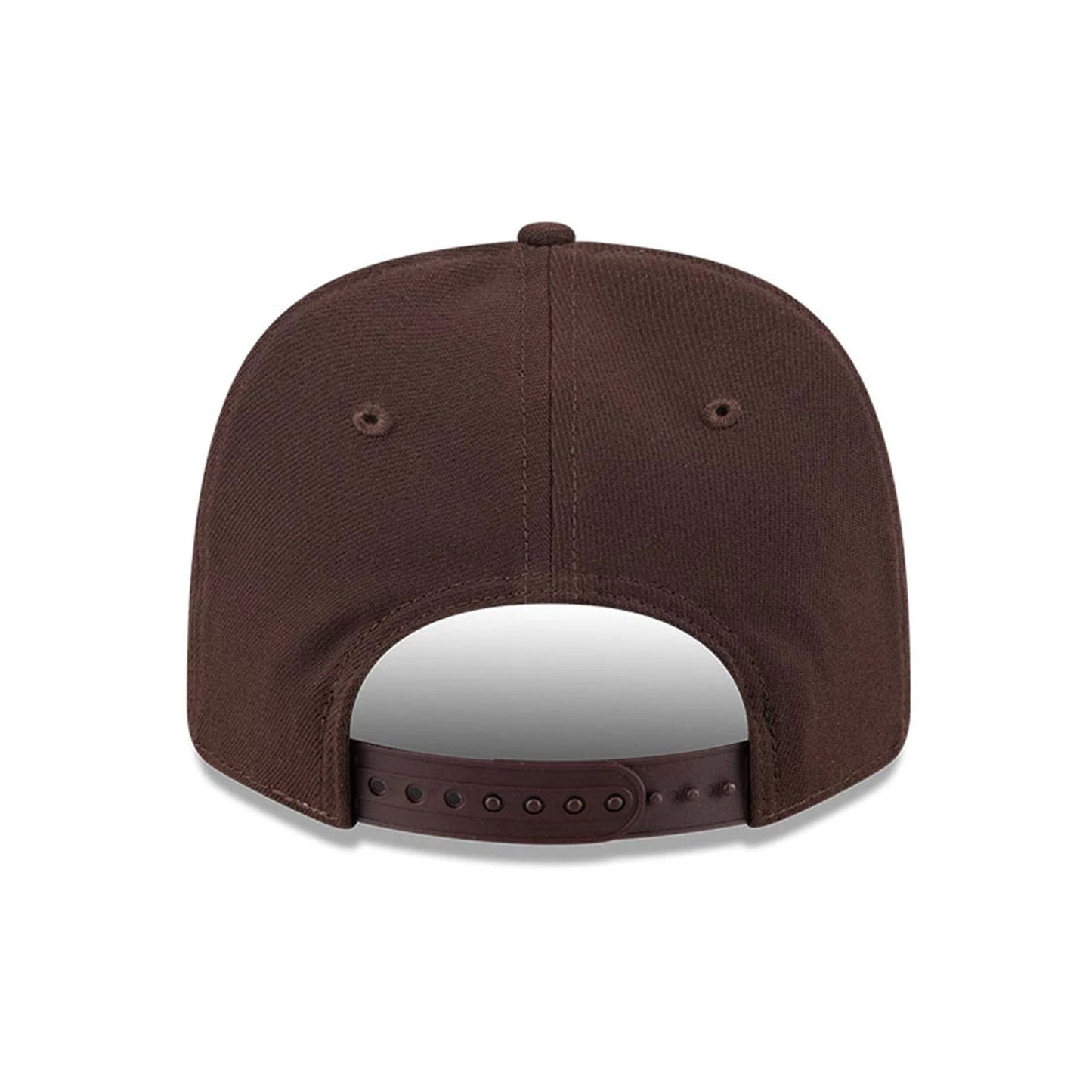 Pictured is this MLB New York Yankees 9SEVENTY Stretch Snap cap in dark brown. 6