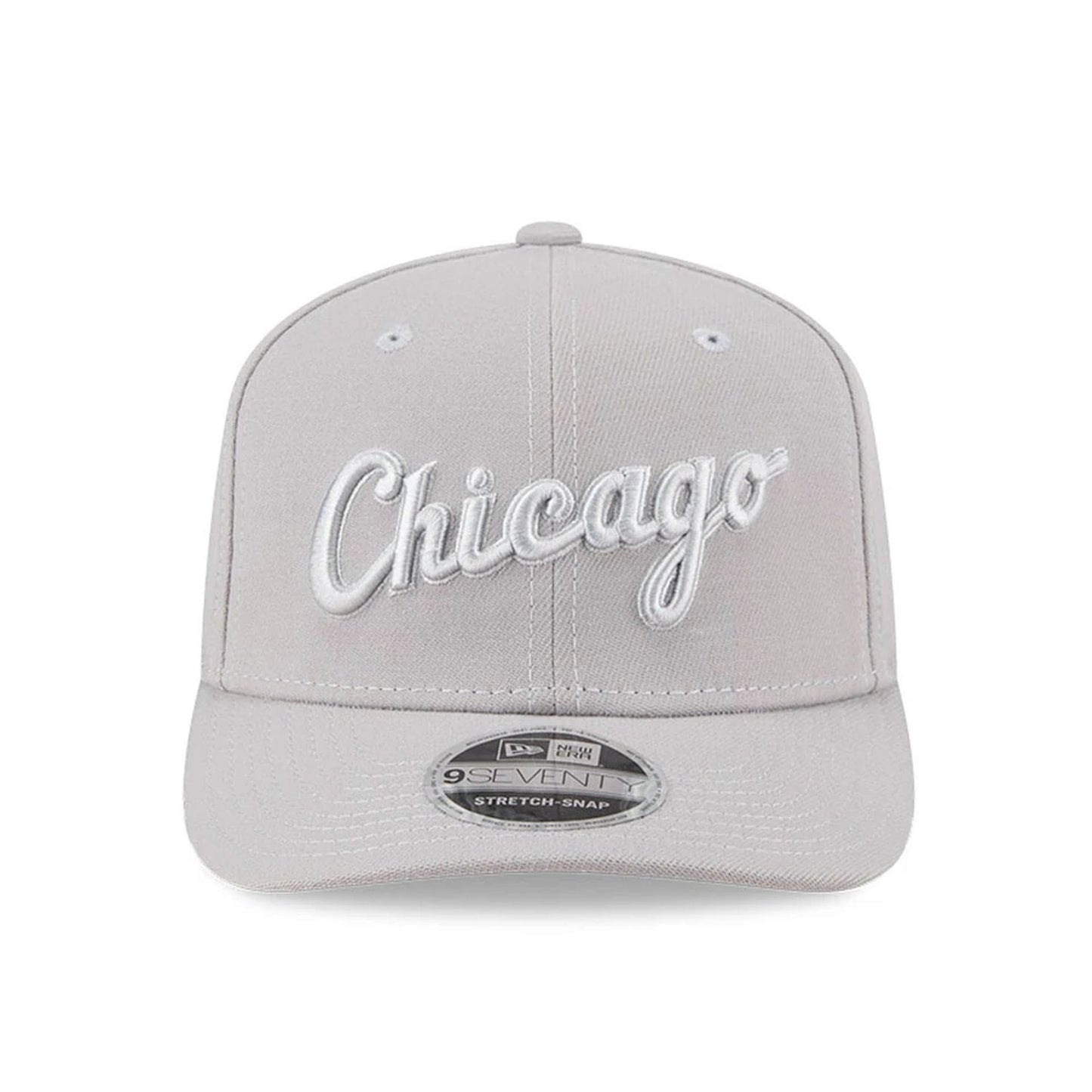 Pictured is this NBA Script Chicago Bulls 9SEVENTY Stretch Snap cap in grey. 2