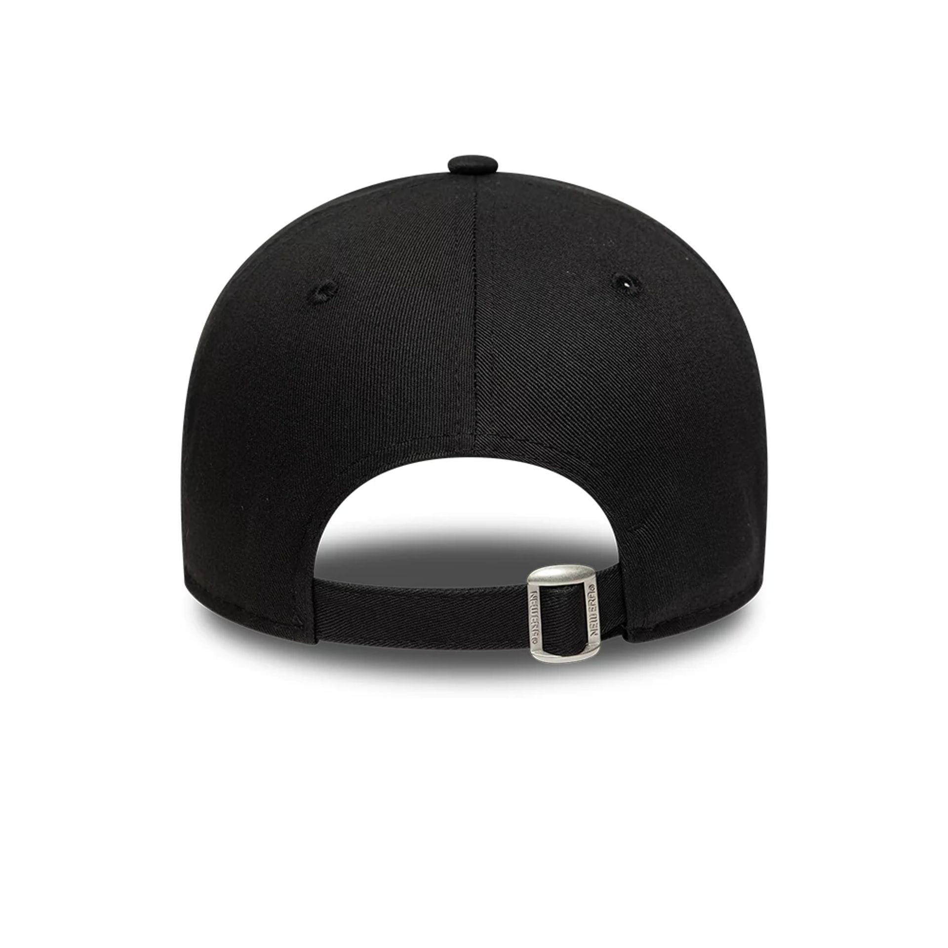 This is a New York Yankees Animal Print Black 9FORTY Adjustable Cap 6