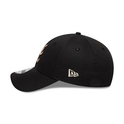 This is a Atlanta Braves Animal Print Black 9FORTY Adjustable Cap 4
