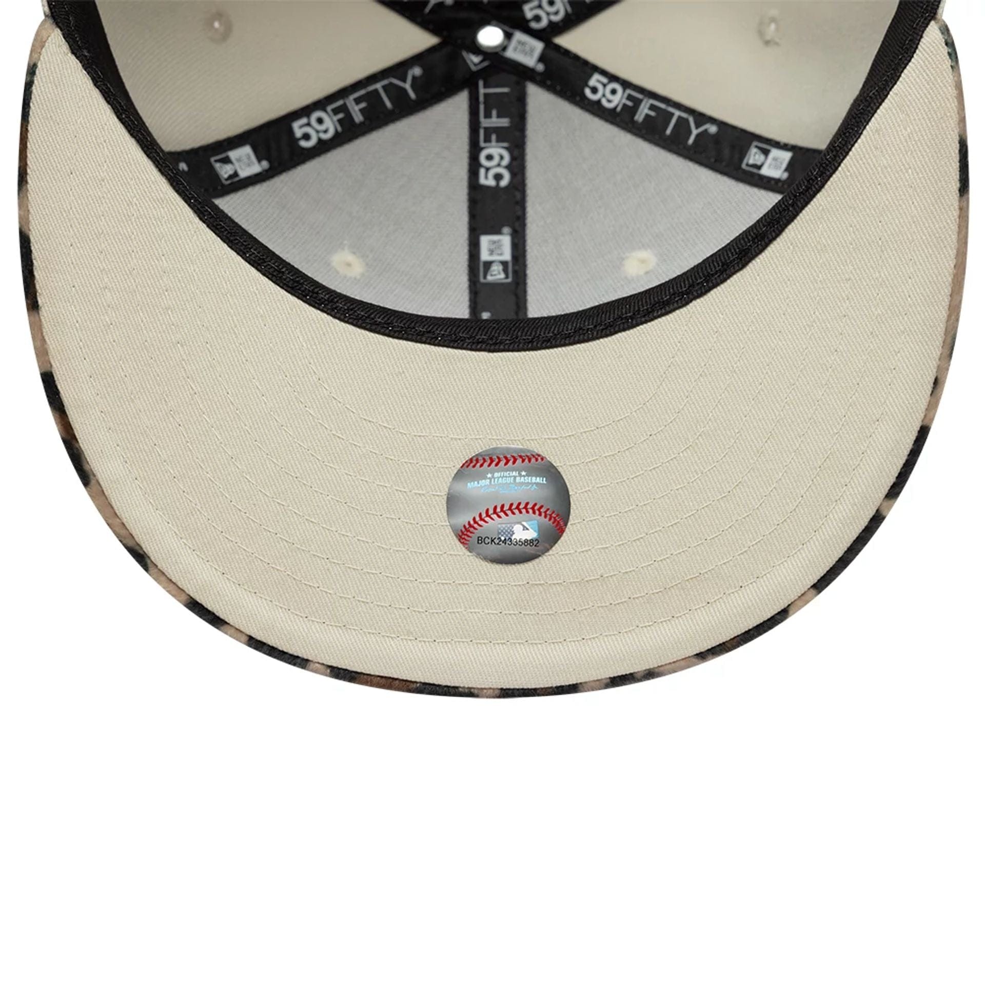 This is a New York Yankees Animal Print Leopard Beige 59FIFTY Fitted Cap 7