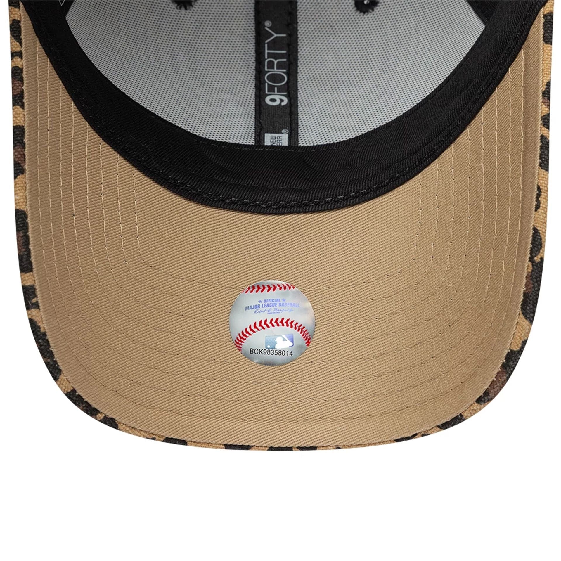 Pictured is this Womens MLB Leopard New York Yankees 9FORTY cap in black. 2