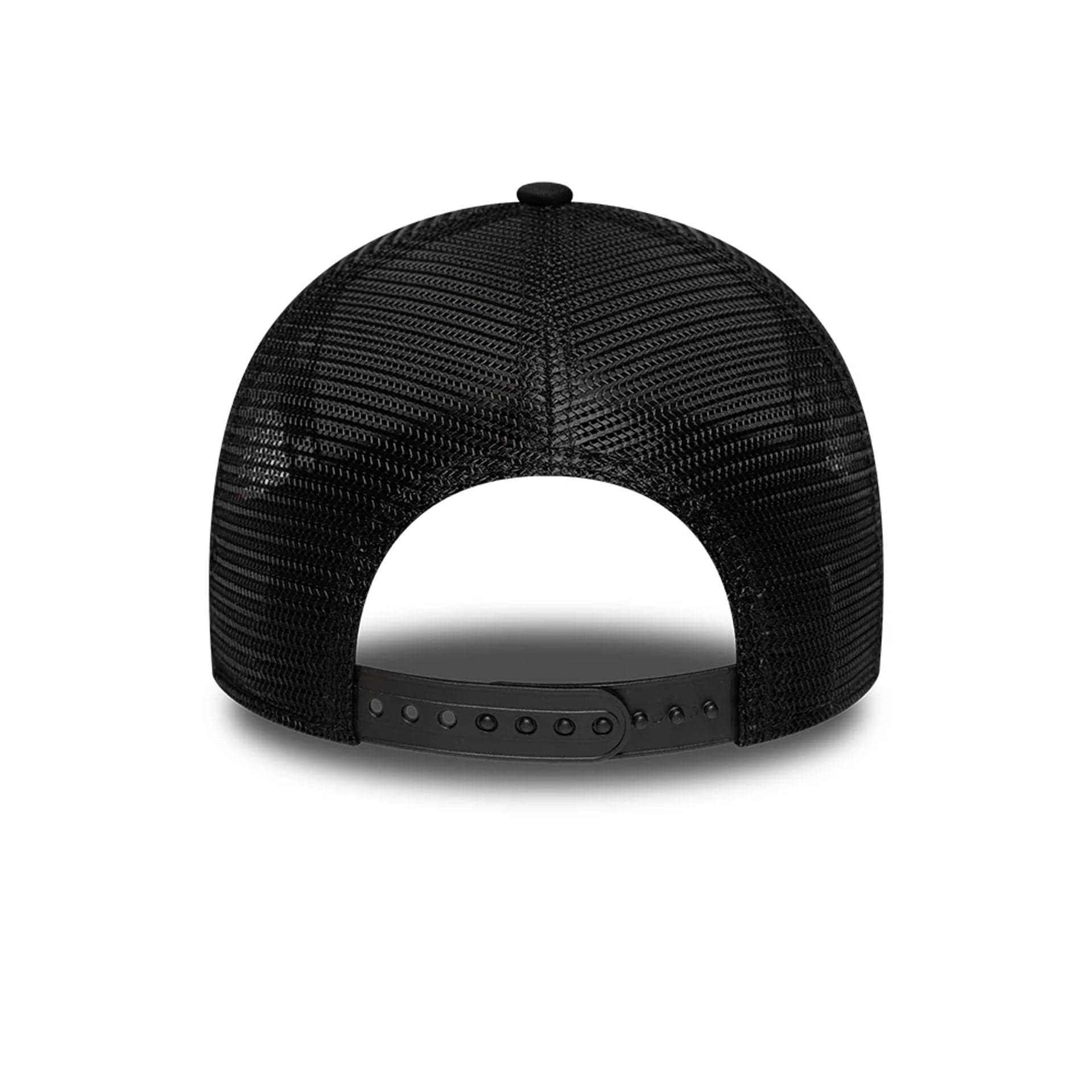 Pictured is this Pop Paris Saint Germain 9FORTY E-Frame Trucker cap in black. 4