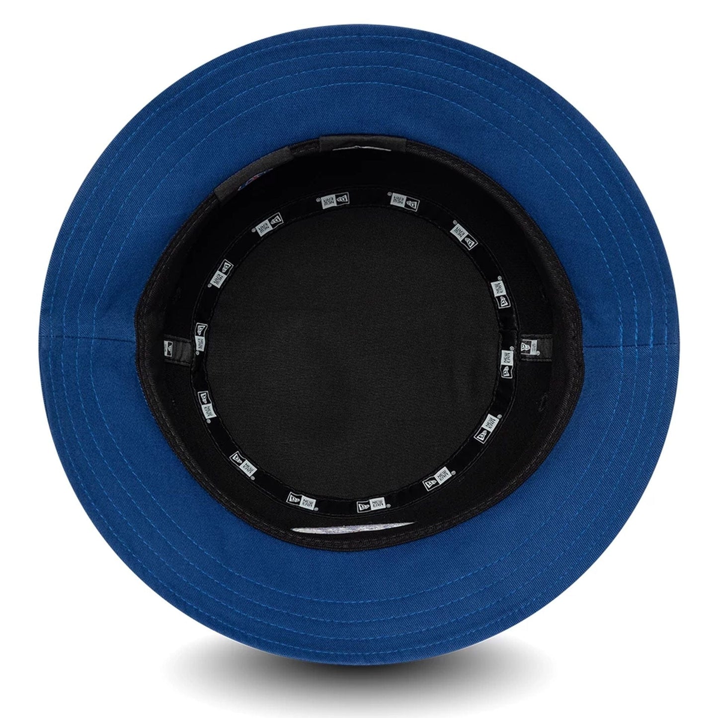 Pictured is this Core Paris Saint Germain Bucket hat in black. 5