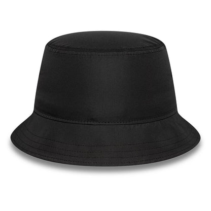 Pictured is this Black Gold Paris Saint-Germain Bucket hat in black. 4