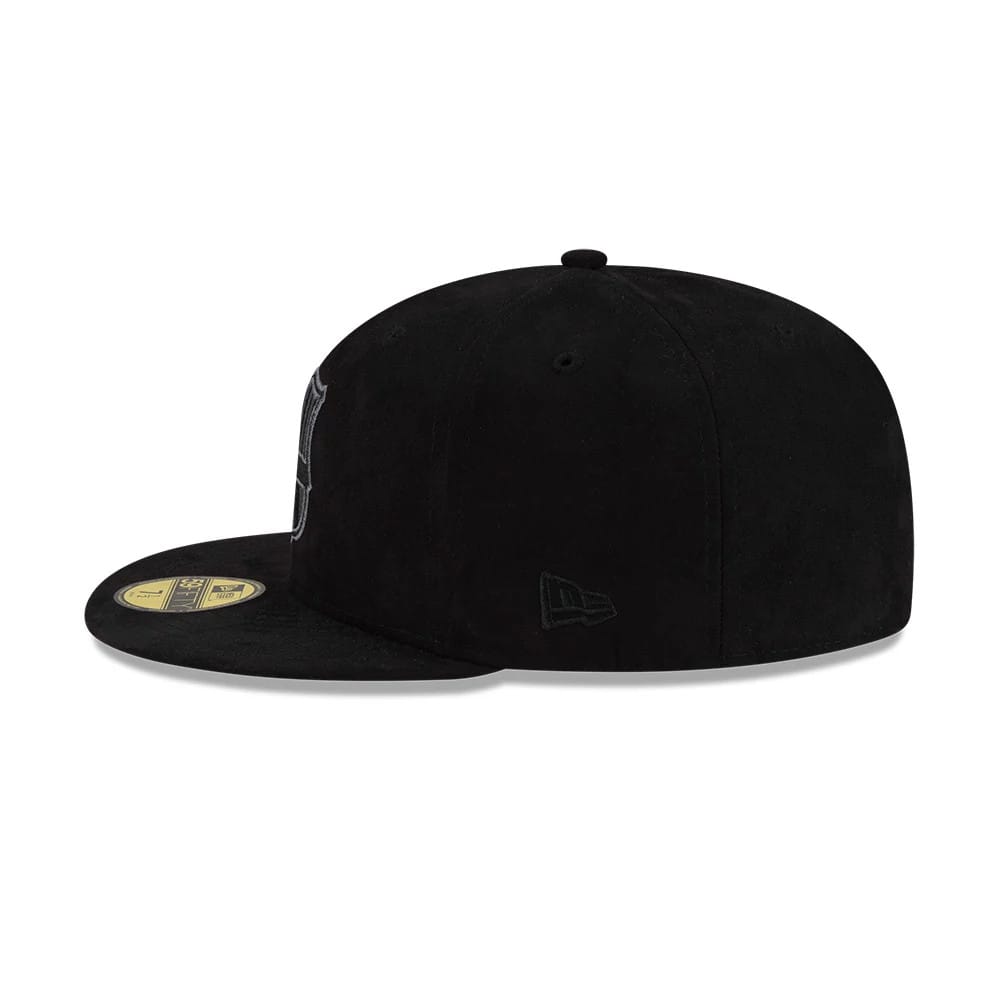 This is a FC Barcelona Mes Que Un Black 59FIFTY Fitted Cap 5