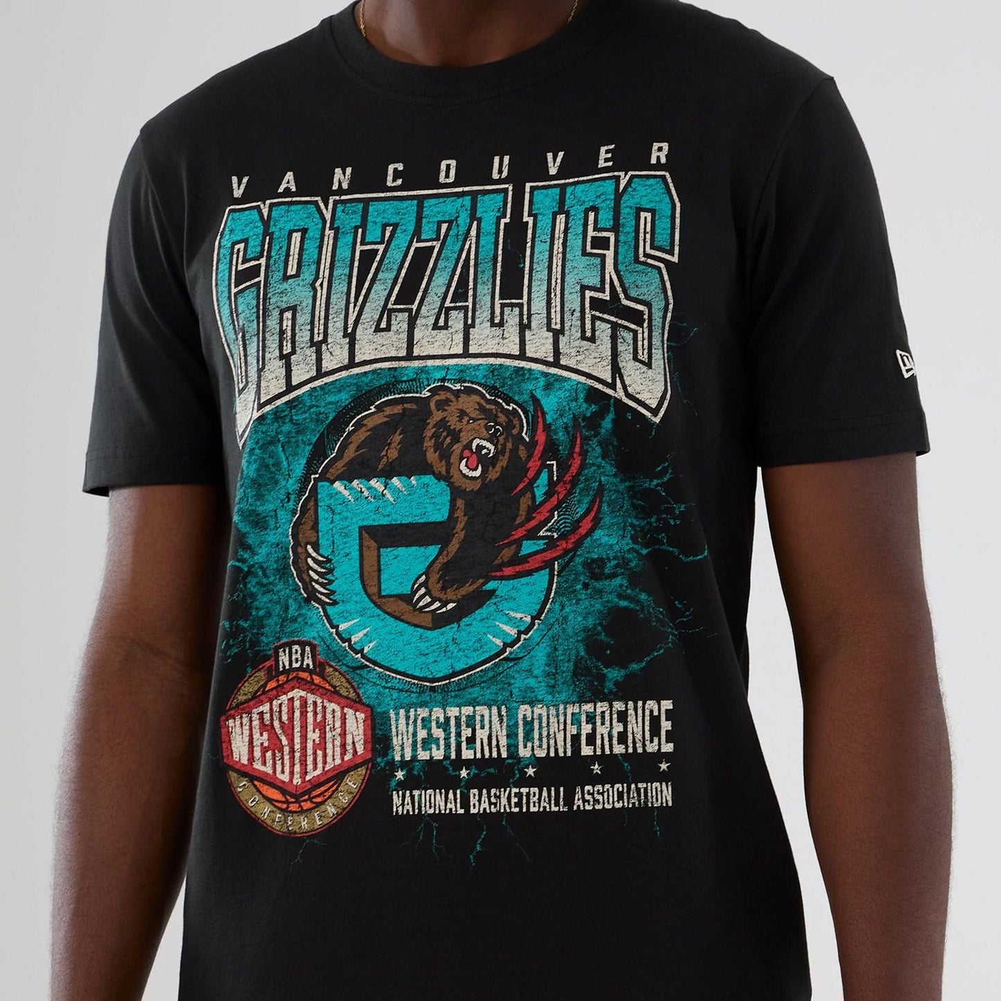 The model is wearing this NBA Hardwood Classic Vancouver Grizzlies T-Shirt in black. 3