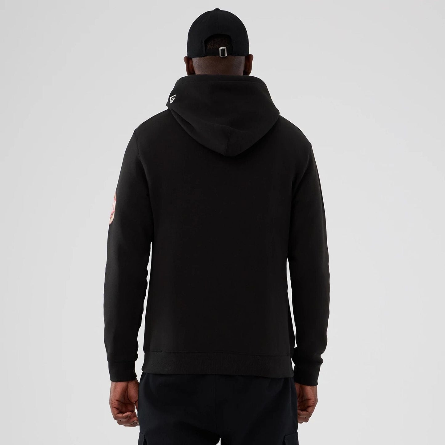 The model is wearing this NBA Hardwood Classic LA Lakers Pullover Hoodie in black. 2