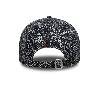 This is a Barbara Bui x Paris Saint Germain Black Paisley 9FORTY Adjustable Cap 2