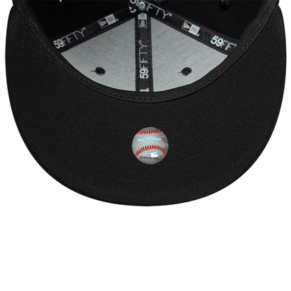 Pictured is this MLB Snow Icon LA Dodgers 59FIFTY Fitted cap in black. 7