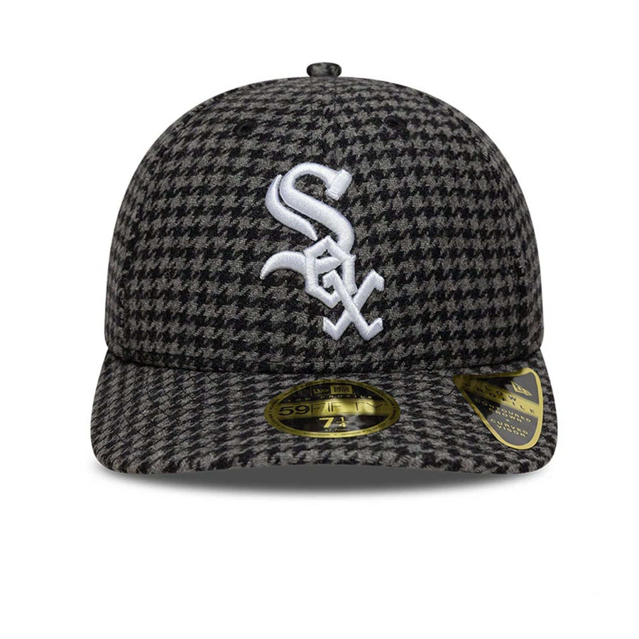 Pictured is this MLB Houndstooth Chicago White Sox Low Profile 59FIFTY Fitted cap in black. 2