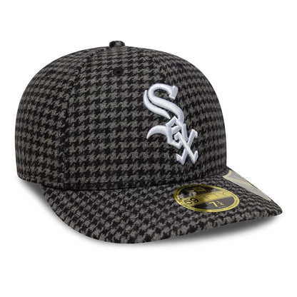 Pictured is this MLB Houndstooth Chicago White Sox Low Profile 59FIFTY Fitted cap in black. 3