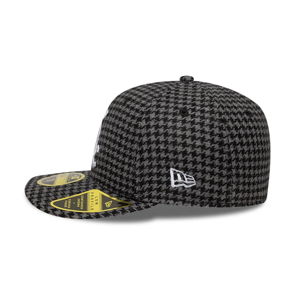 Pictured is this MLB Houndstooth Chicago White Sox Low Profile 59FIFTY Fitted cap in black. 4