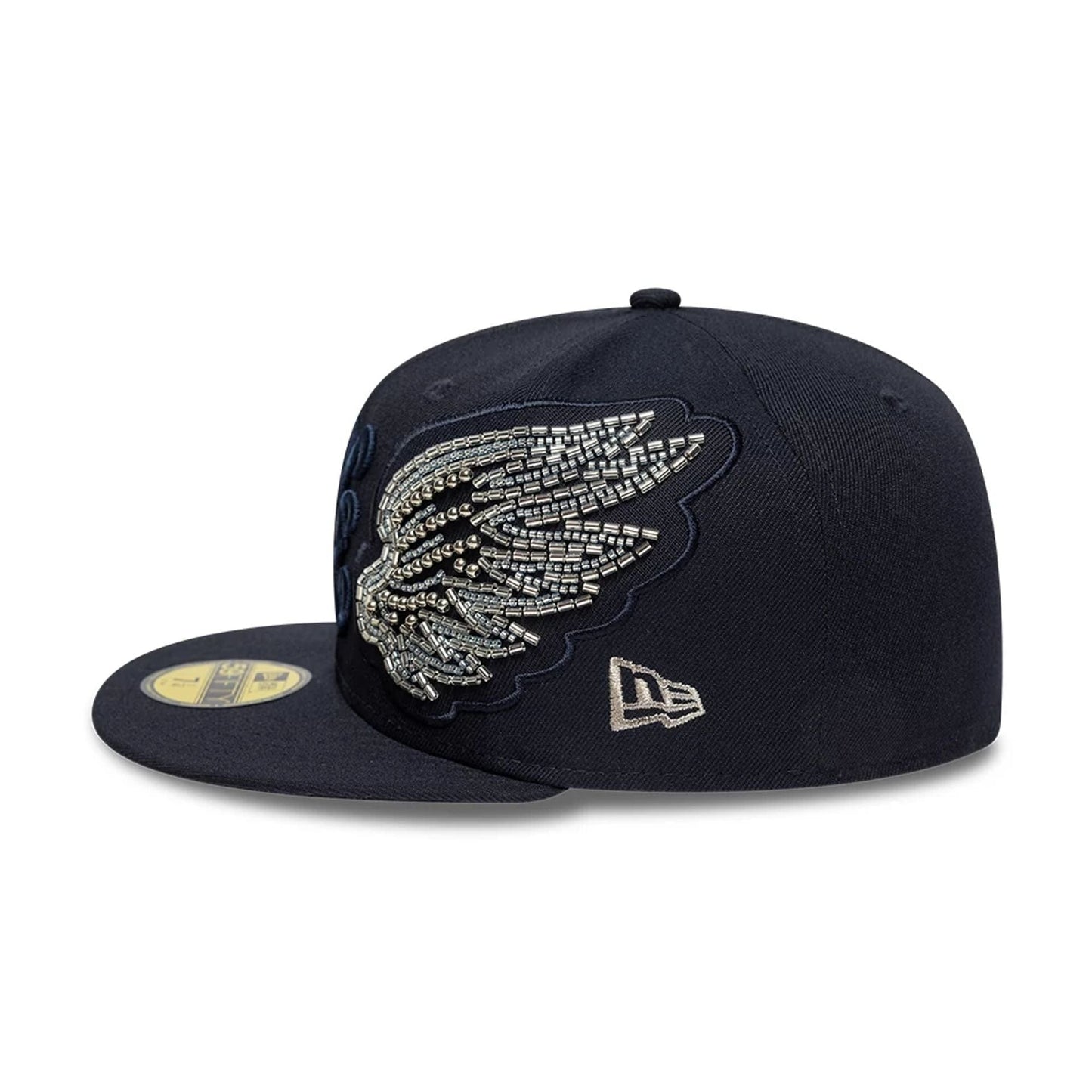 Pictured is this New Era Beaded Wings 59FIFTY Fitted cap in navy. 4