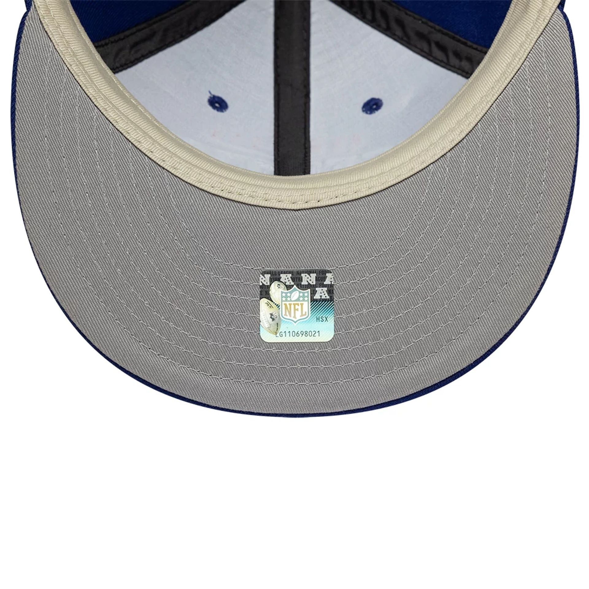 This is a New York Giants Fear Of God x NFL Dark Blue Retro Crown 9FIFTY Adjustable Cap 2