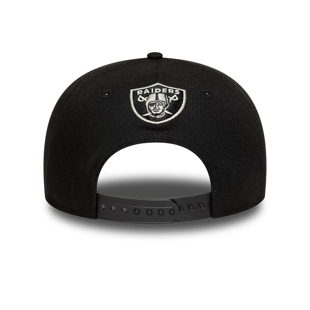 Las Vegas Raiders Fear Of God x NFL Black Retro Crown New Era 9FIFTY Adjustable Cap, rear view showing the silver and black embroidered Raiders logo centred on the back panels above the adjustable black snapback closure.