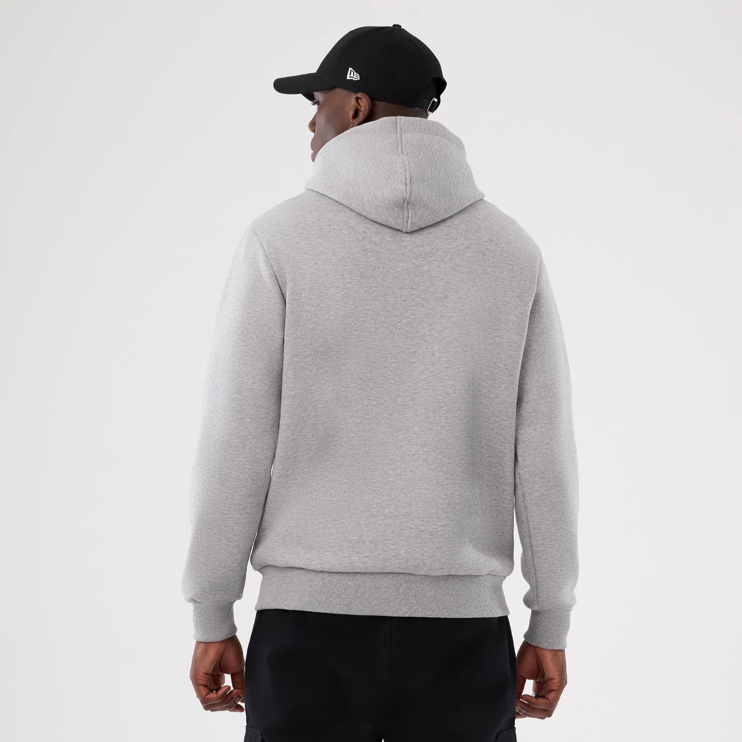 The Male model is wearing Minnesota Vikings NFL International Series Games 2025 Grey Pullover Hoodie 2