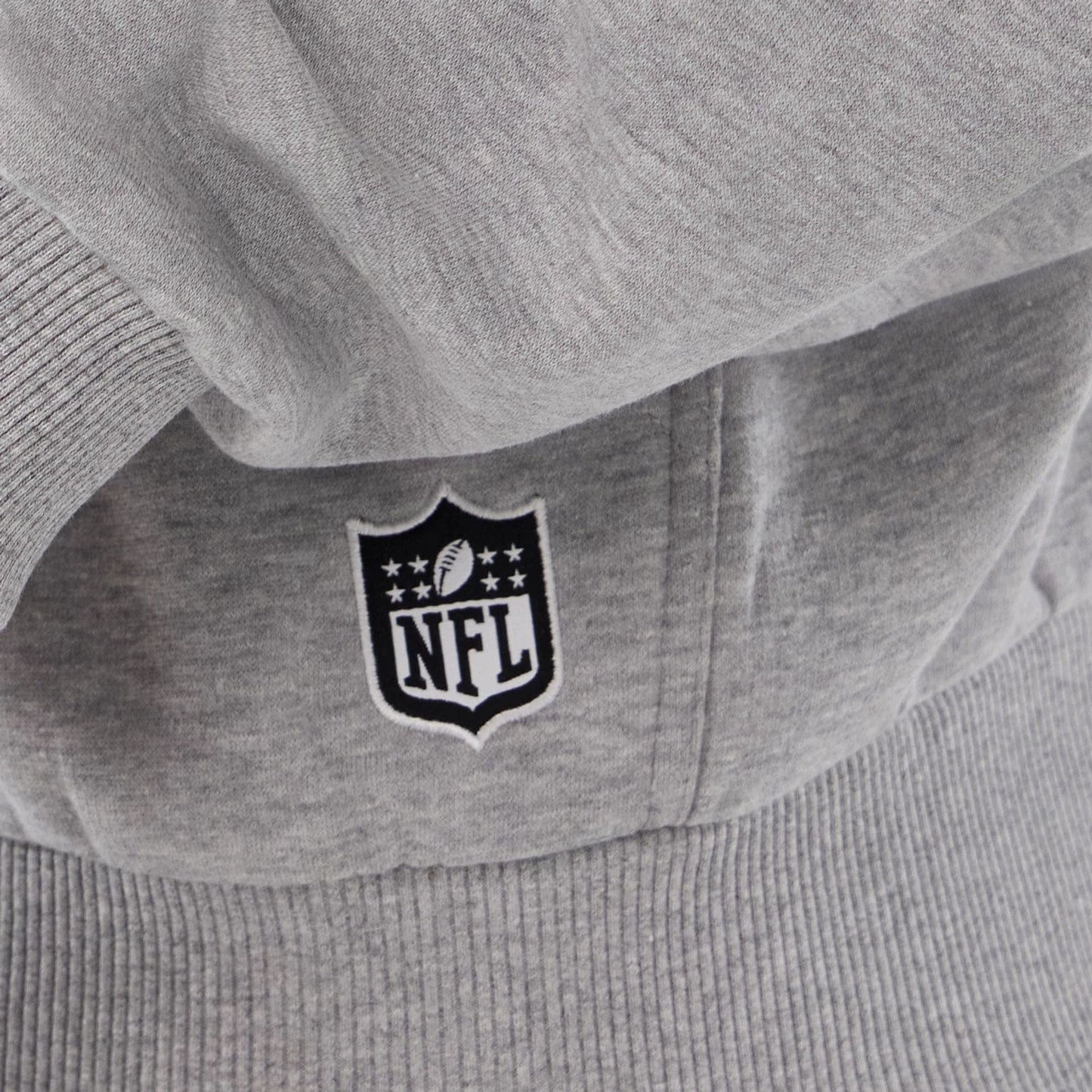 The Male model is wearing Minnesota Vikings NFL International Series Games 2025 Grey Premium Pullover Hoodie  6