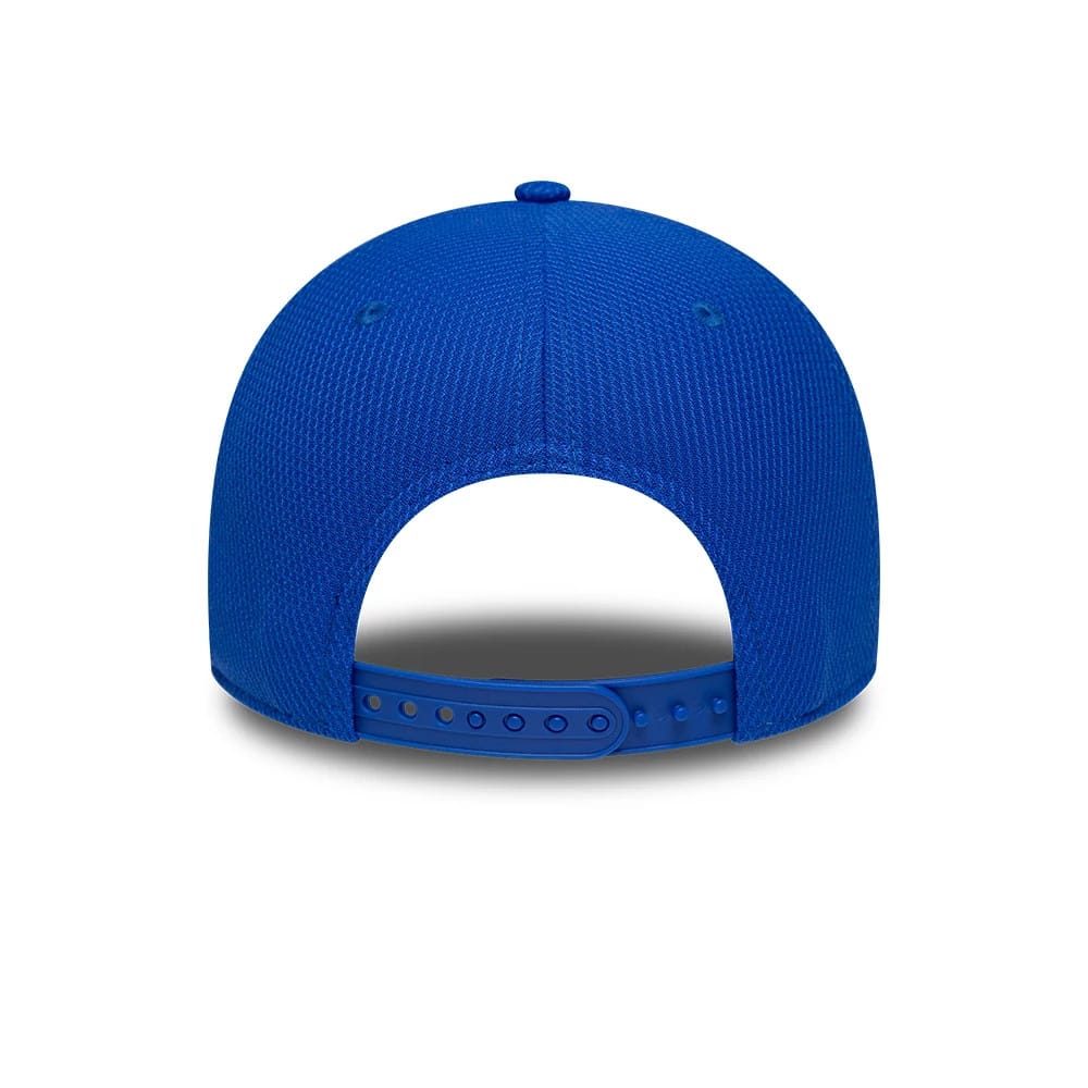Pictured is this Teamline 2026 Visa Cash App Racing Bulls 9FORTY cap in bright blue. 4