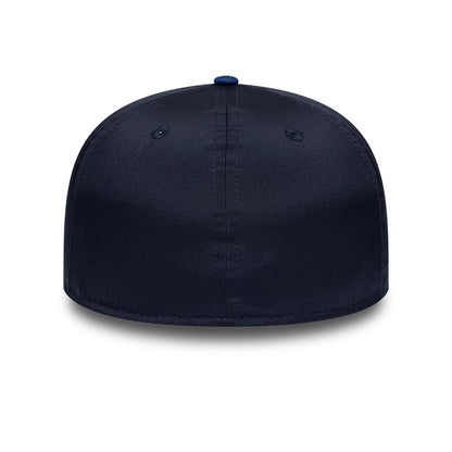 Pictured is this Red Bull Racing 59FIFTY Fitted cap in dark blue. 6