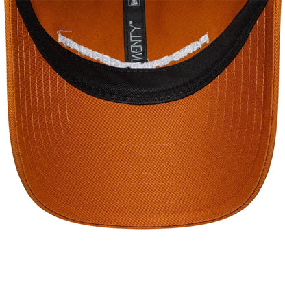 Pictured is this Paris Saint Germain 9TWENTY cap in brown. 7