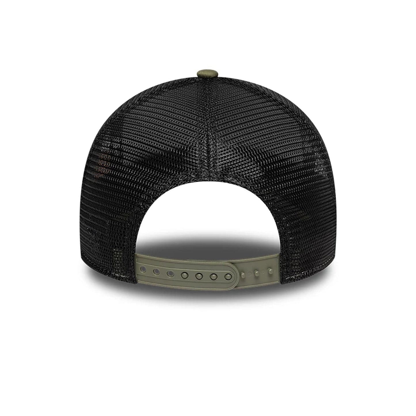 Pictured is this Core Aston Villa FC 9FORTY A-Frame Trucker cap in green. 4