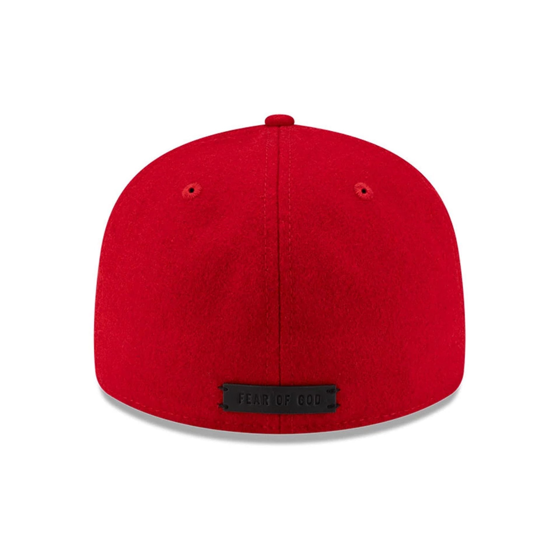 Pictured is this FOG X MLB Chicago White Sox Retro Crown 59FIFTY Fitted cap in red. 7
