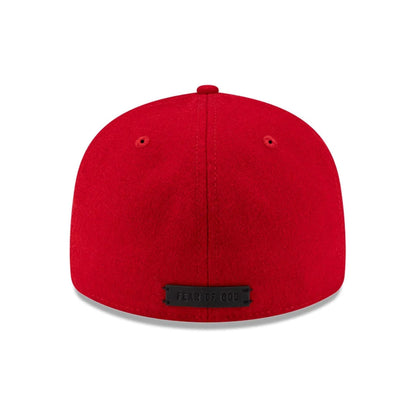 Pictured is this FOG X MLB Chicago White Sox Retro Crown 59FIFTY Fitted cap in red. 7