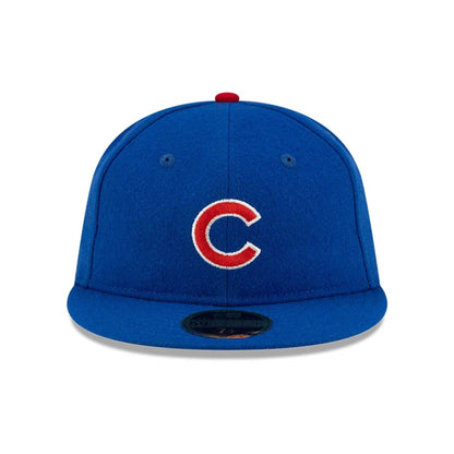 Pictured is this FOG X MLB Chicago Cubs Retro Crown 59FIFTY Fitted cap in blue. 3
