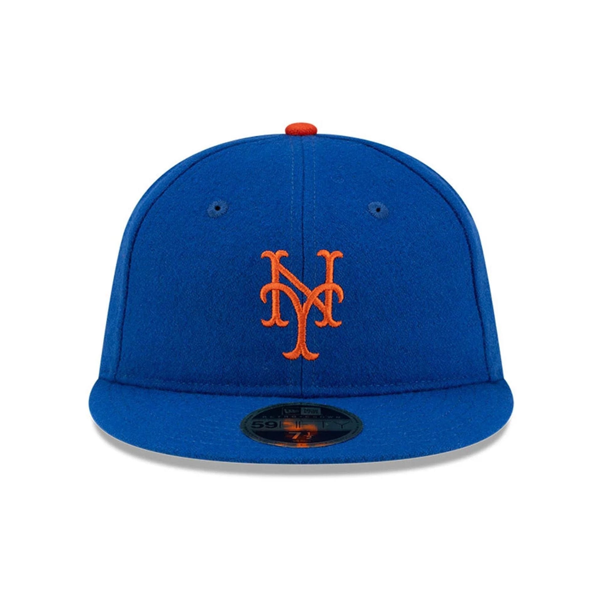 Pictured is this FOG X MLB New York Mets Retro Crown 59FIFTY Fitted cap in blue. 3