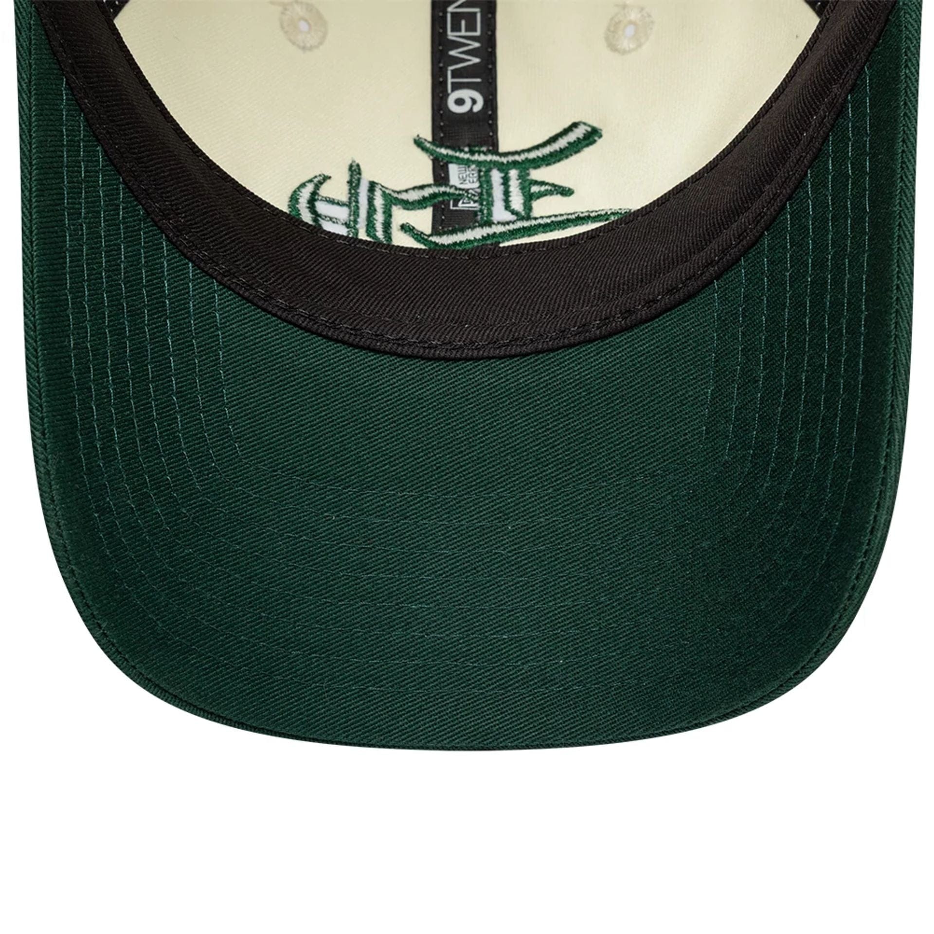 Pictured is this EDWIN x New Era 9TWENTY cap in Dark Green. 7