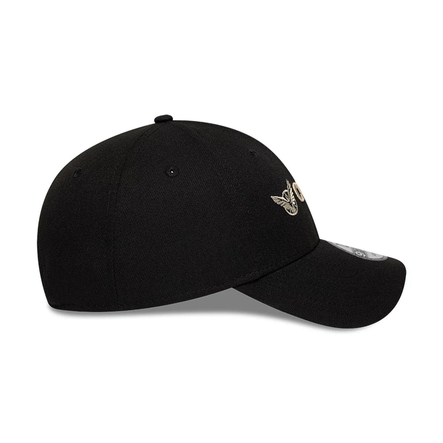 Pictured is this Colucci X New Era 9FORTY cap in black. 5
