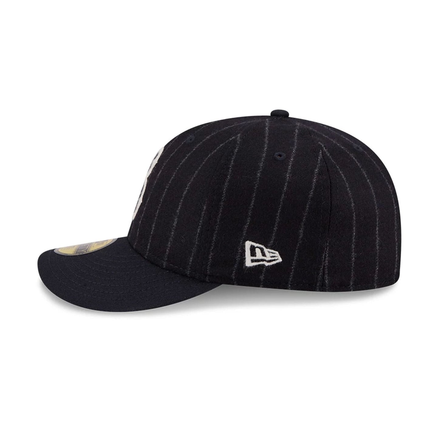 Pictured is this MLB X Moon Brooklyn Dodgers 59FIFTY Fitted cap in Navy. 6