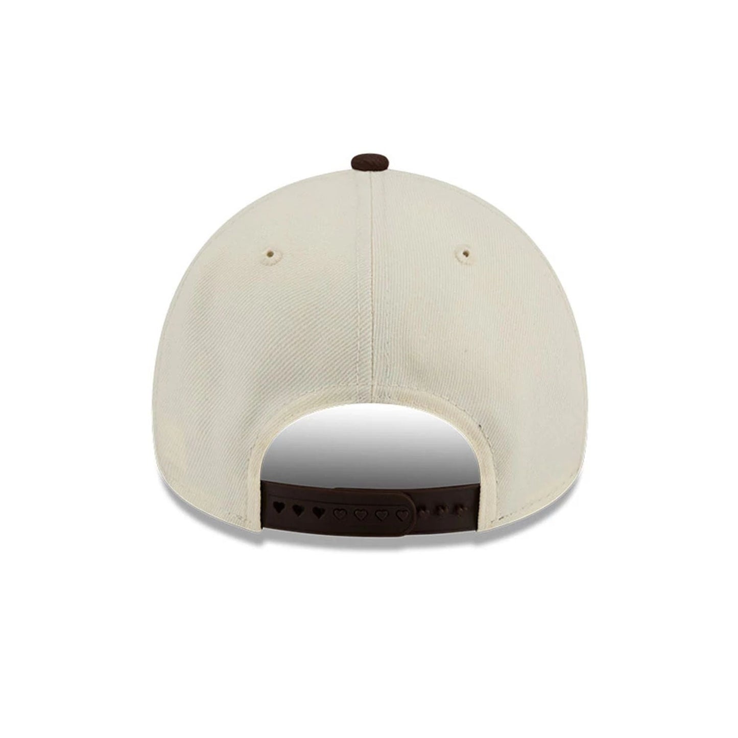 Pictured is this MLB City Script Chicago Cubs 9FORTY A-Frame cap in Cream  7