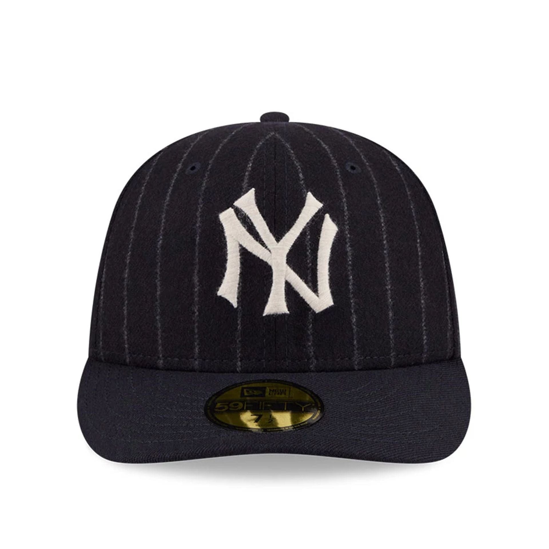 Pictured is this MLB X Moon New York Yankees 59FIFTY Fitted cap in Navy. 3