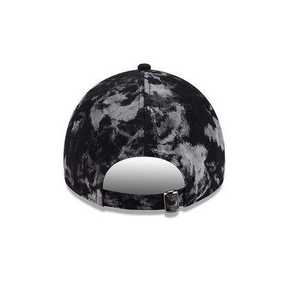 Pictured is this MLB Bleached Denim LA Dodgers 9TWENTY A-Frame cap in black. 6