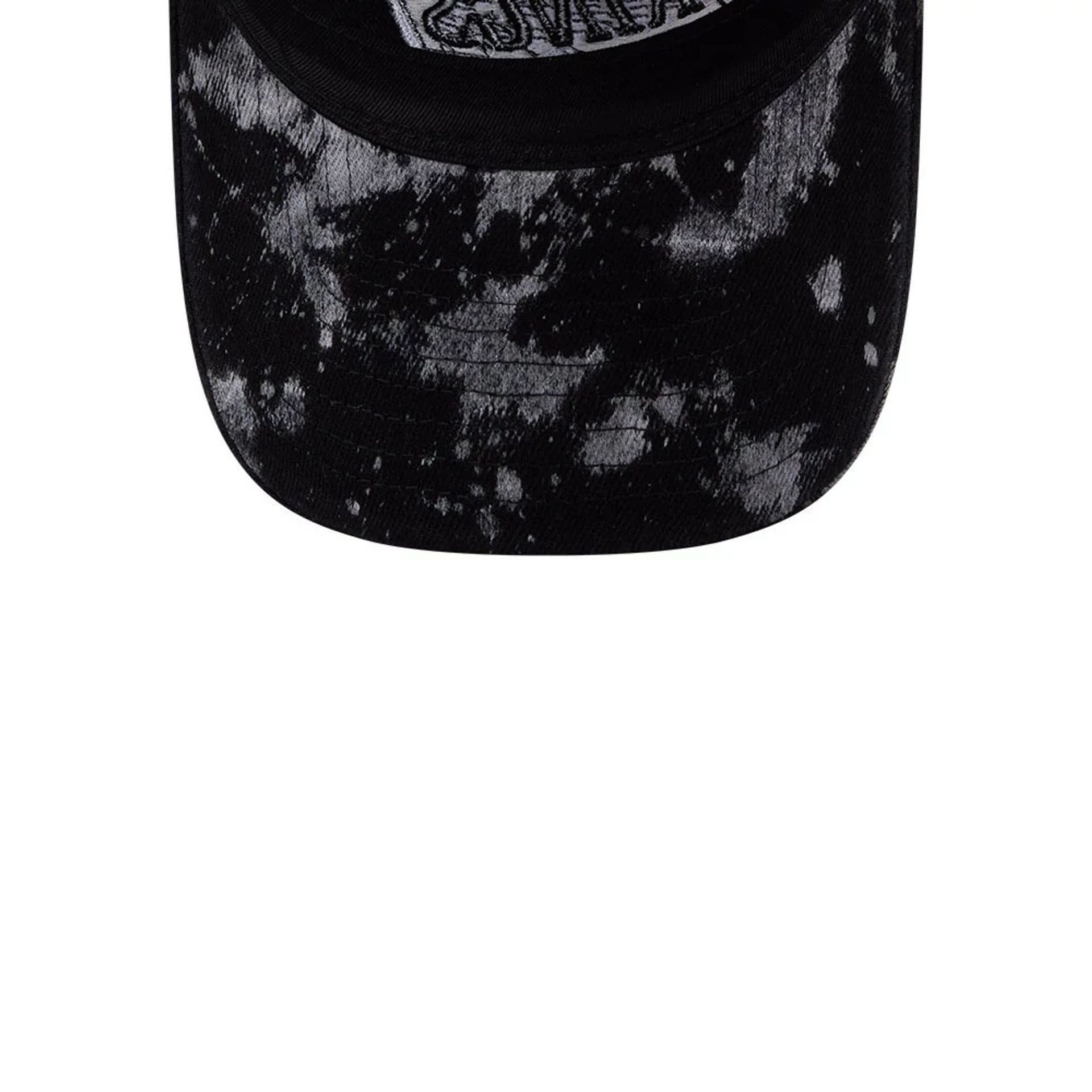 Pictured is this NHL Bleached Denim LA Kings 9TWENTY A-Frame cap in black. 6