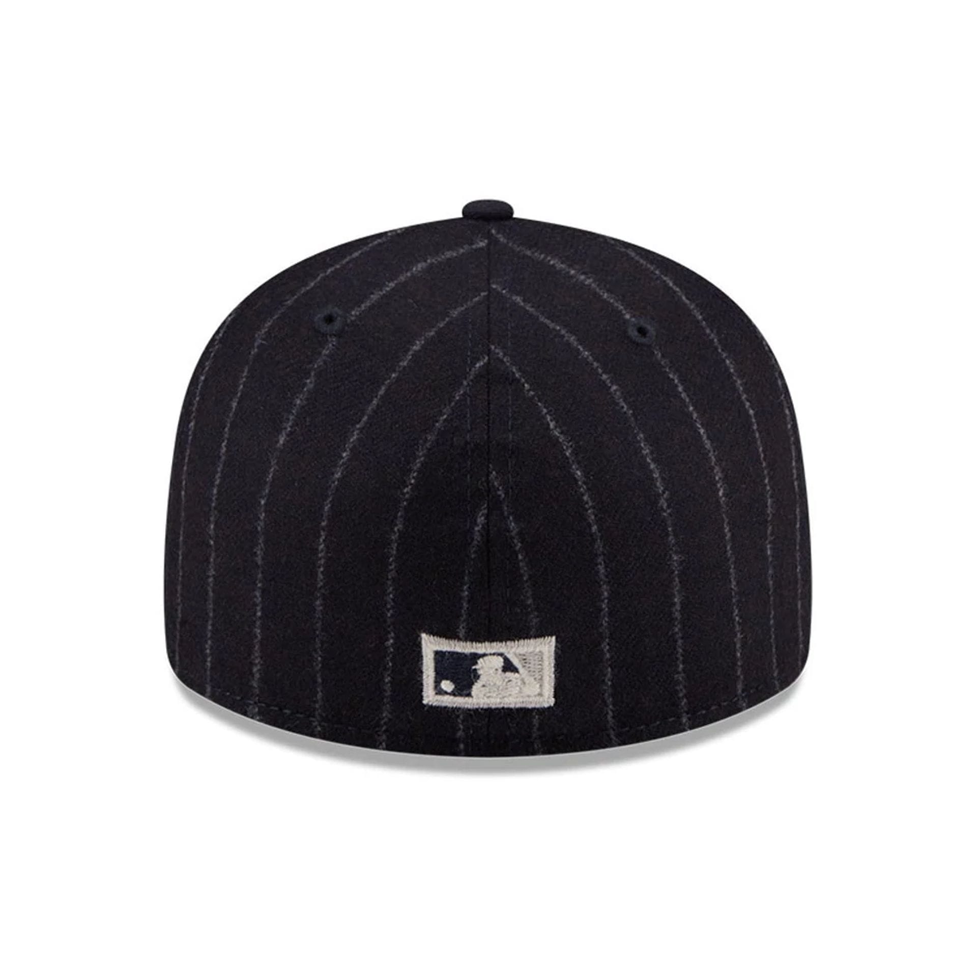 Pictured is this MLB X Moon Boston Red Sox 59FIFTY Fitted cap in Navy. 7