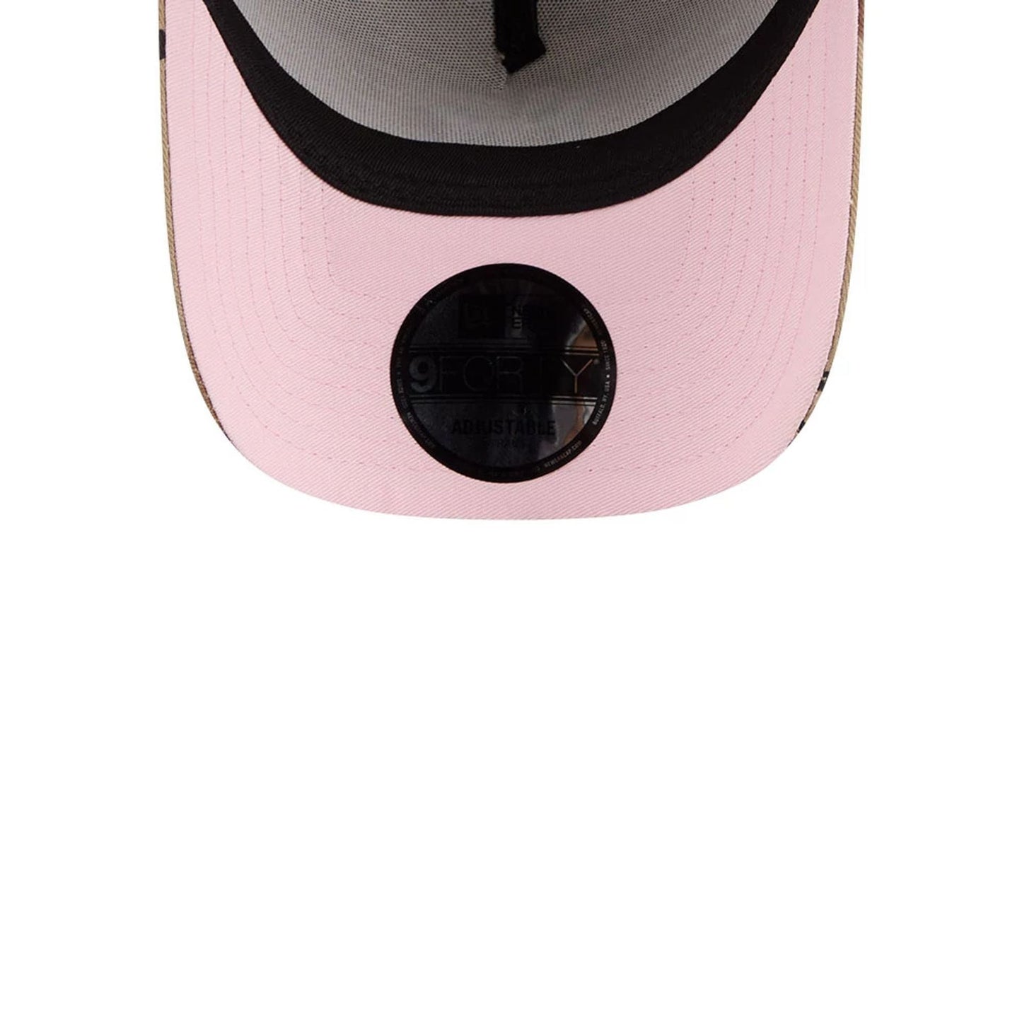 Pictured is this MLB Camo Hearts New York Yankees 9FORTY A-Frame cap in Desert Camo. 2