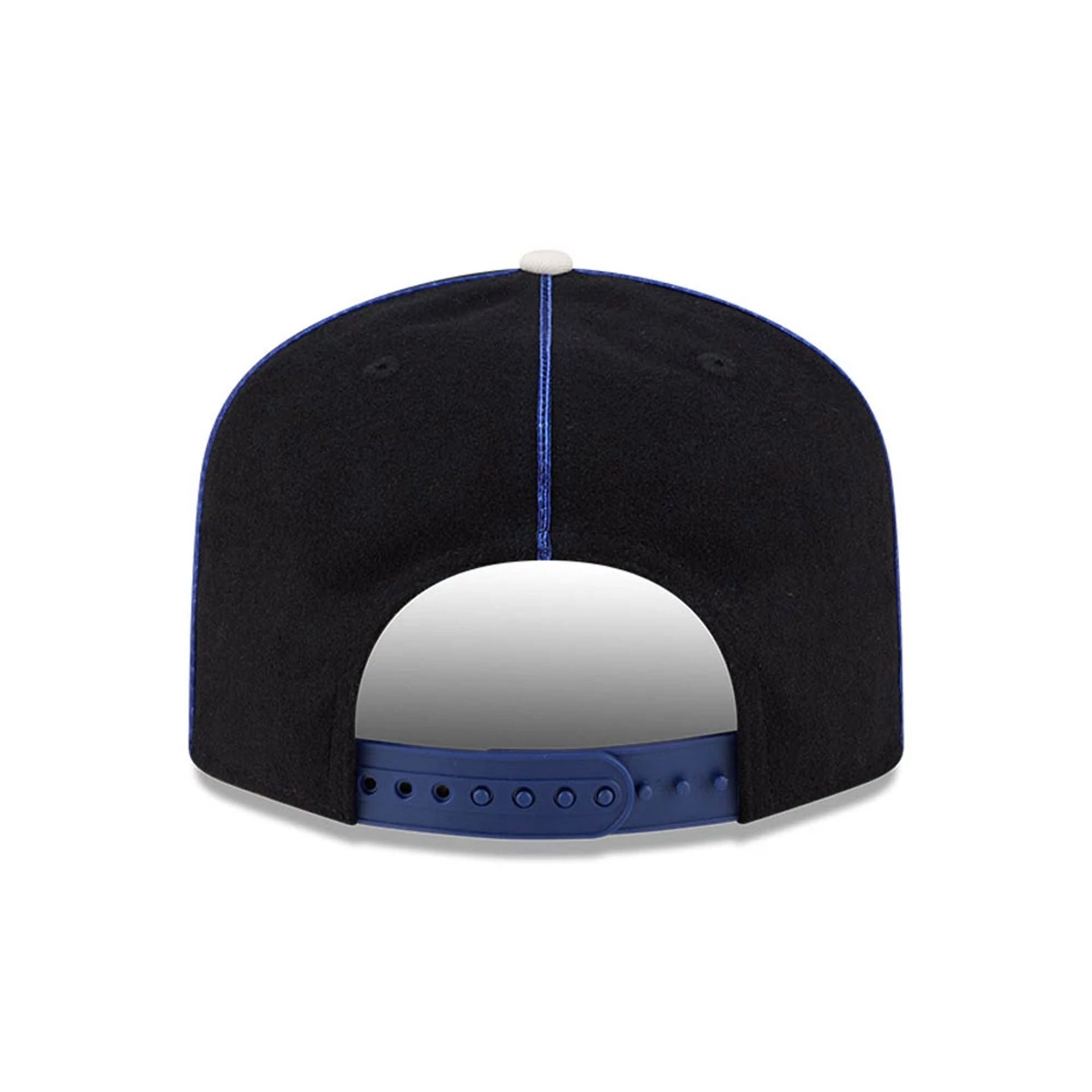 Pictured is this MLB Felt Logo LA Dodgers 19TWENTY cap in dark blue. 7