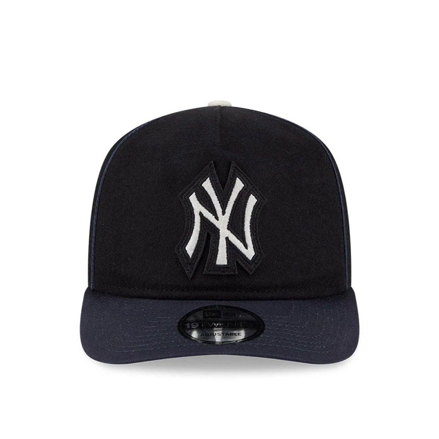 Pictured is this MLB Felt Logo New York Yankees 19TWENTY cap in navy. 3