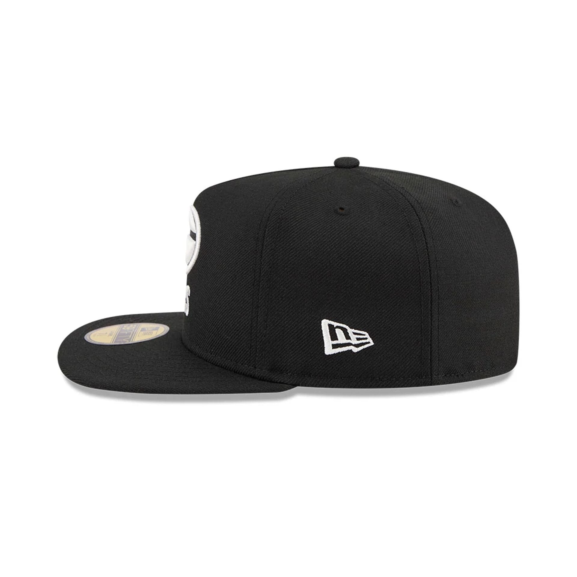 Pictured is this NFL Chiseled Embroidery Green Bay Packers 59FIFTY A-Frame Fitted cap in Black. 7