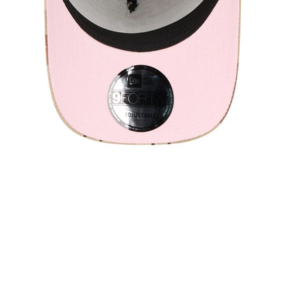 Pictured is this MLB Camo Hearts Boston Red Sox 9FORTY A-Frame cap in Desert Camo. 2