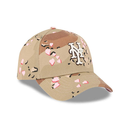 Pictured is this MLB Camo Hearts New York Mets 9FORTY A-Frame cap in Desert Camo. 4