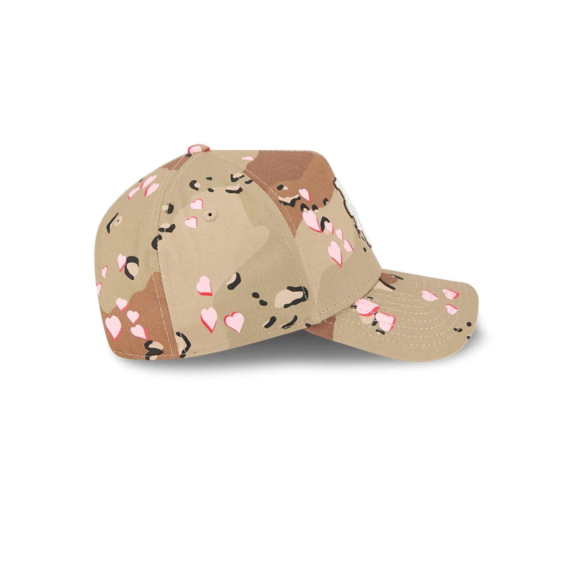 Pictured is this MLB Camo Hearts New York Mets 9FORTY A-Frame cap in Desert Camo. 6